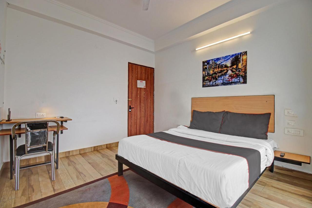 Готель Super Townhouse Kachnar House Vikas Nagar Hasanganj Екстер'єр фото