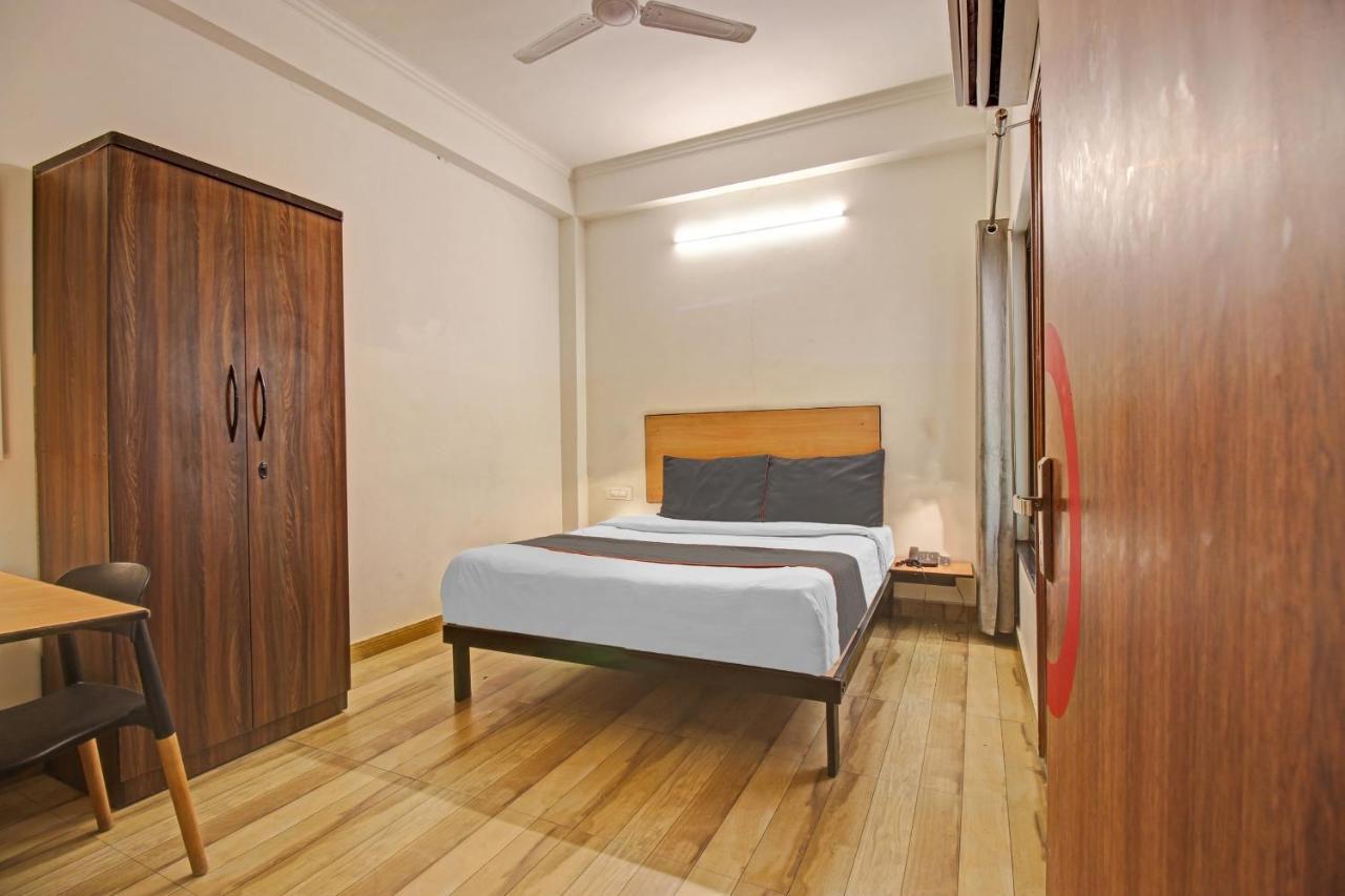 Готель Super Townhouse Kachnar House Vikas Nagar Hasanganj Екстер'єр фото