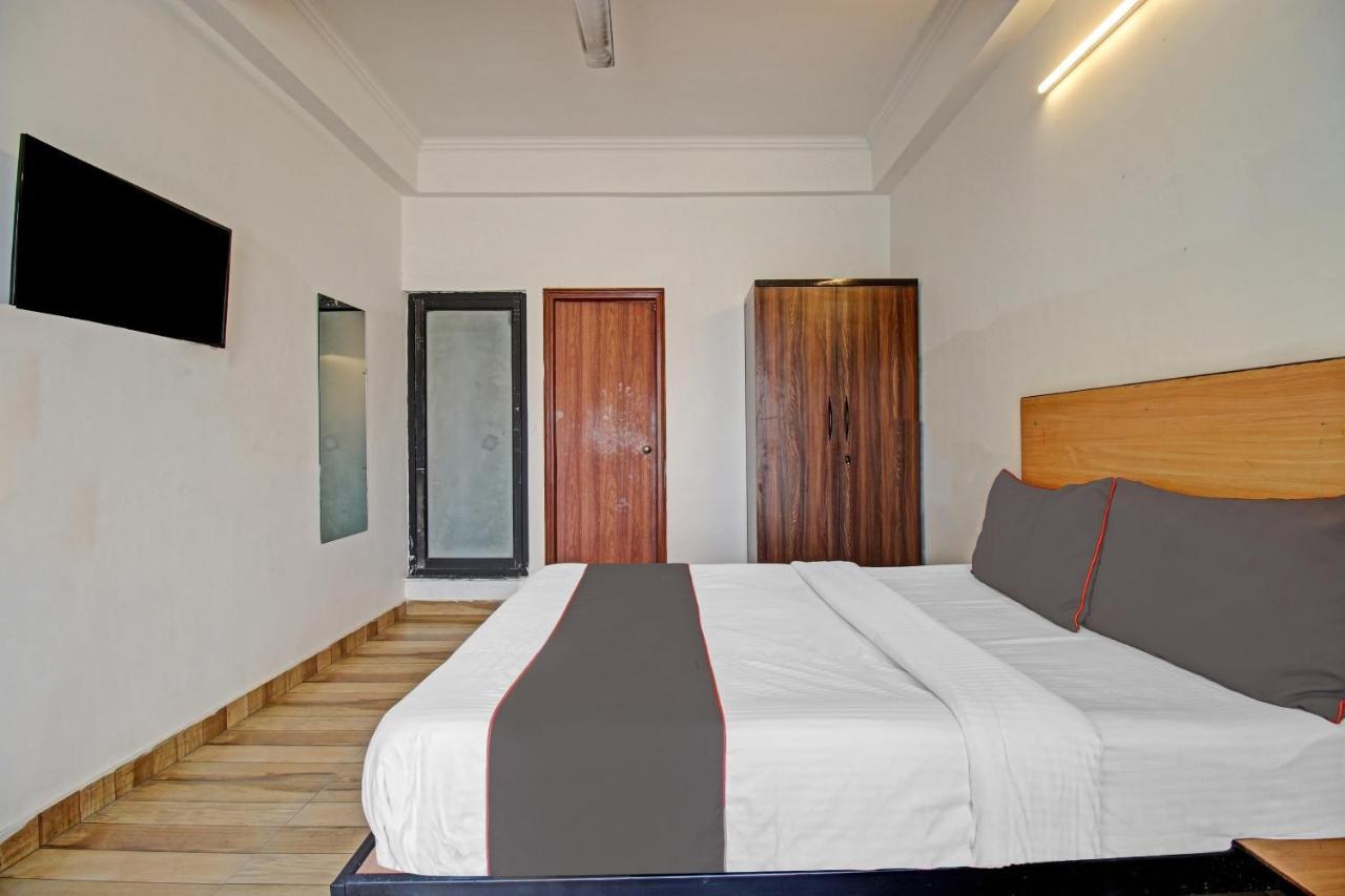 Готель Super Townhouse Kachnar House Vikas Nagar Hasanganj Екстер'єр фото