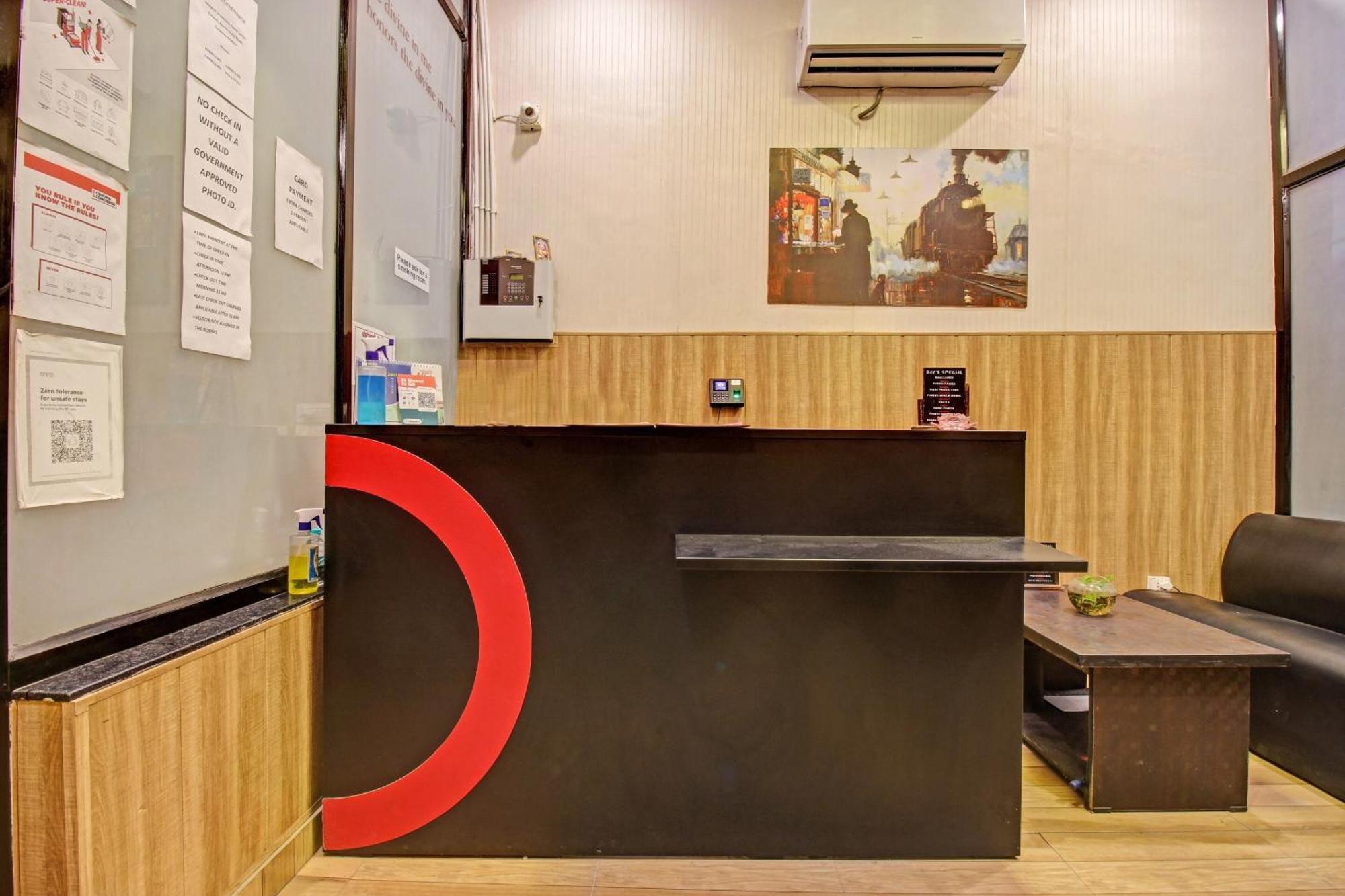Готель Super Townhouse Kachnar House Vikas Nagar Hasanganj Екстер'єр фото